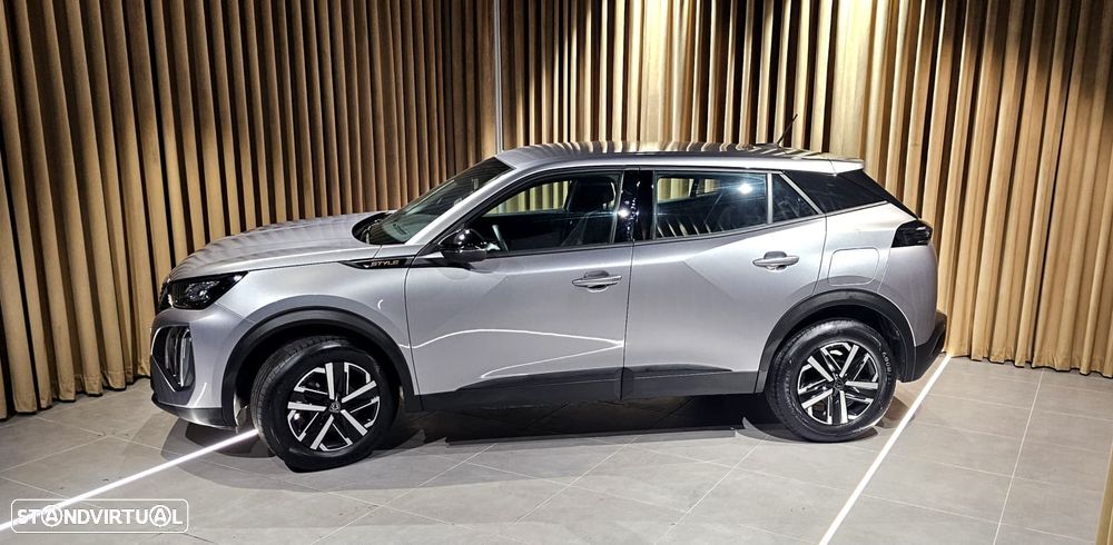 Peugeot 2008 1.2 PureTech Active Pack - 9