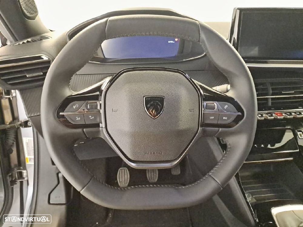 Peugeot 2008 1.2 Allure - 12
