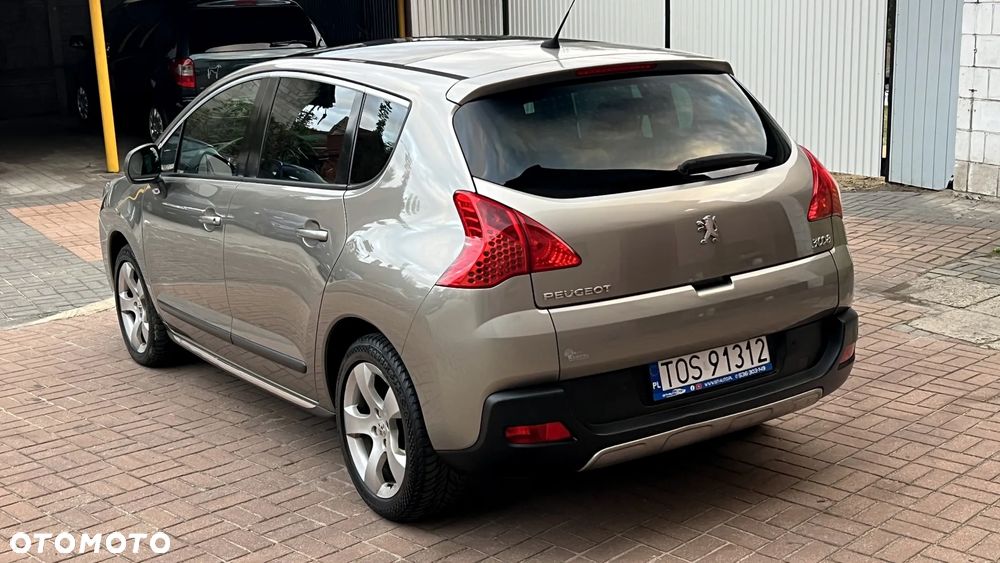 Peugeot 3008 HDi FAP 165 Automatik Platinum - 3