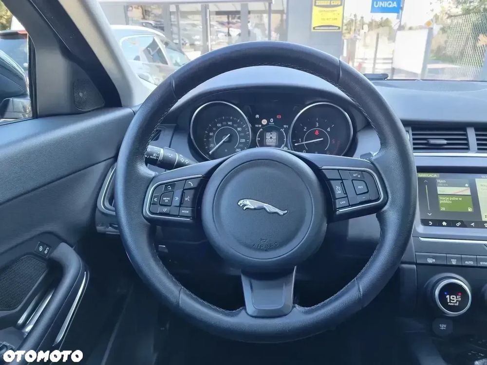 Jaguar E-Pace - 19