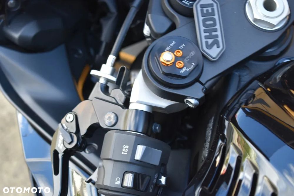 Yamaha R6 - 31