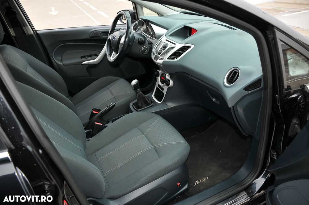 Ford Fiesta - 5