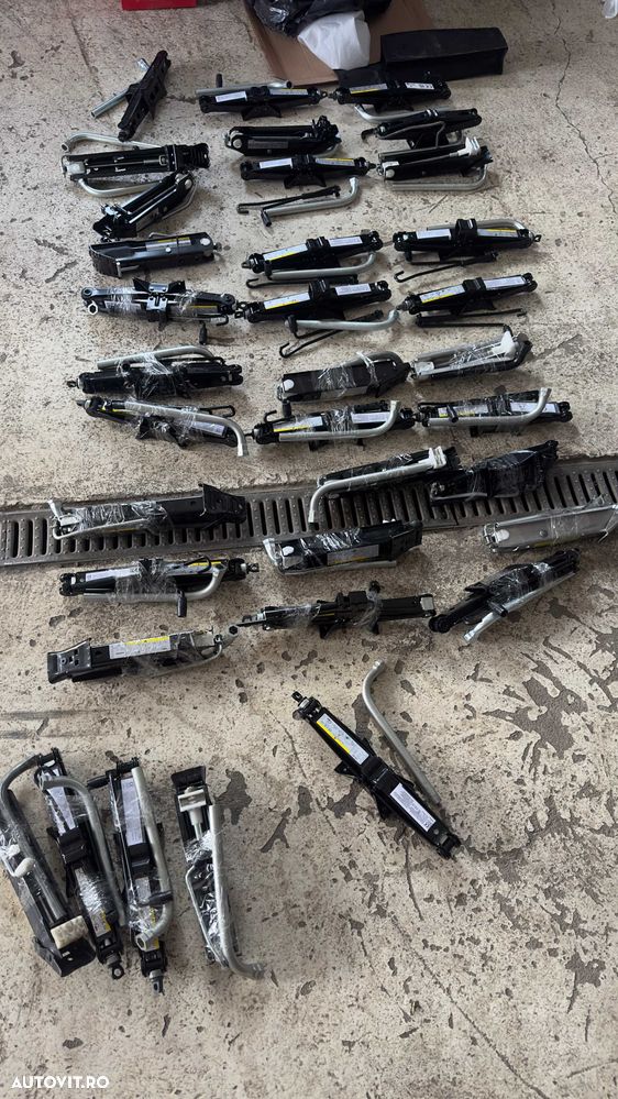 Rezerve slim compresoare cricuri solutii pana originale Kit pana - 5