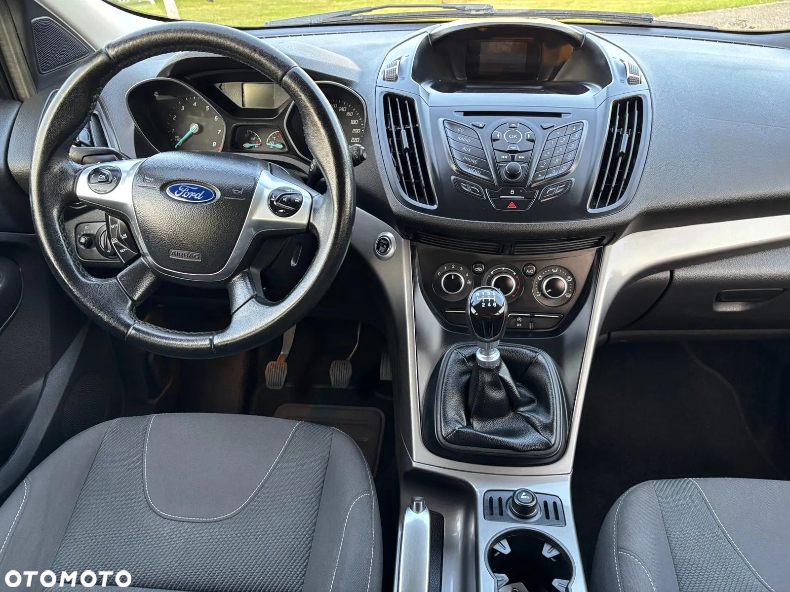 Ford Kuga 1.6 EcoBoost 2x4 SYNC - 14