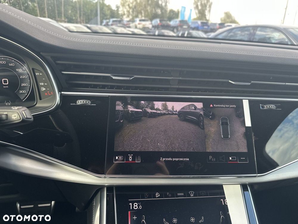 Audi Q7 - 25