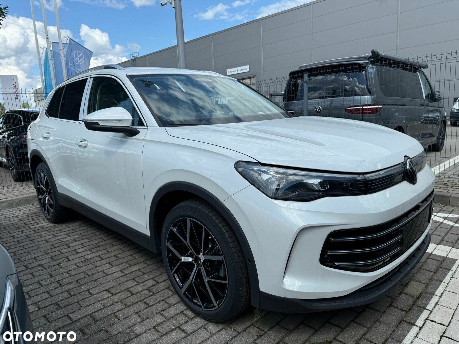 Volkswagen Tiguan 2.0 TDI Elegance DSG - 9