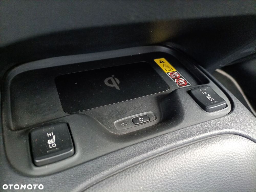 Toyota Corolla 1.8 Hybrid Comfort - 14