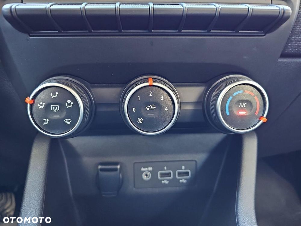 Renault Clio - 29