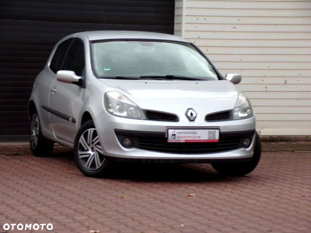 Renault Clio - 2