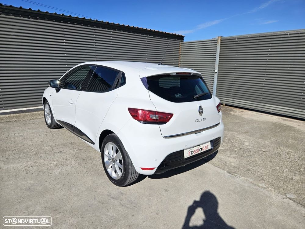 Renault Clio 1.5 dCi Limited - 12