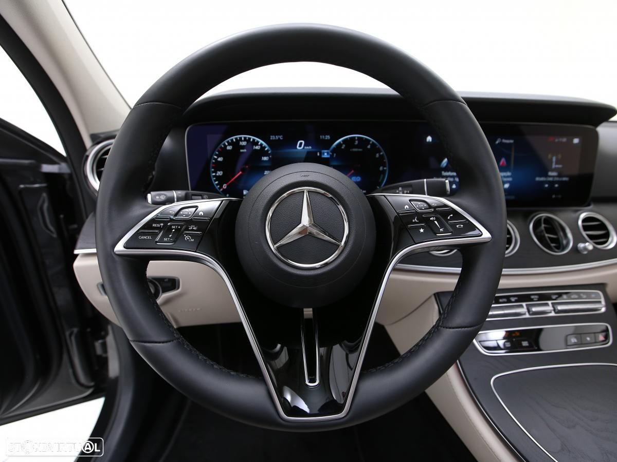 Mercedes-Benz E 300 de AMG Line 4Matic - 20