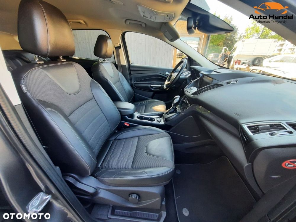 Ford Kuga 2.0 TDCi AWD Titanium - 37
