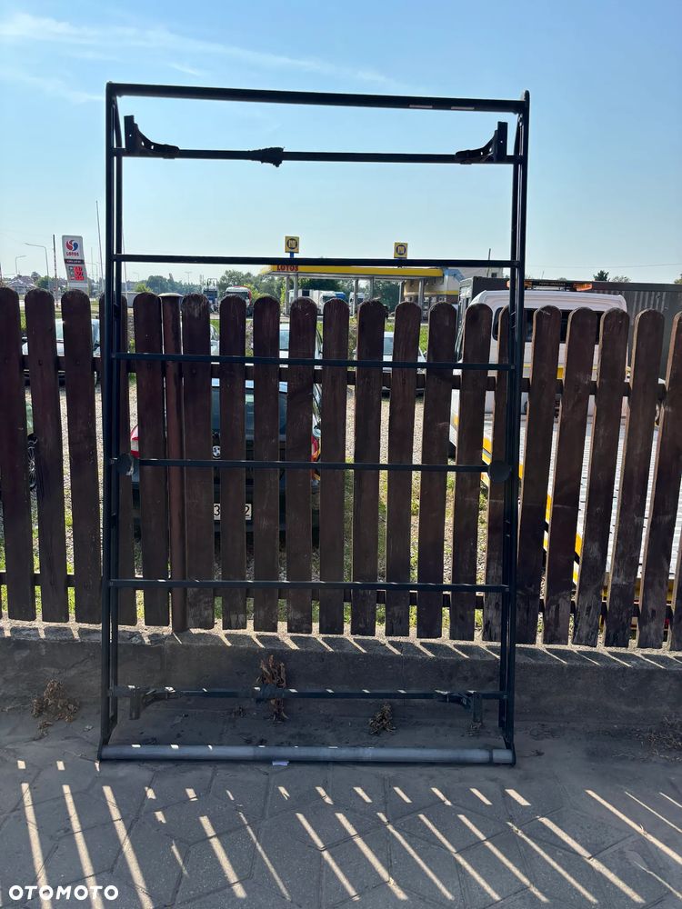 Ford COURIER - 17