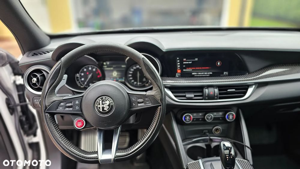Alfa Romeo Stelvio 2.9 V6 Bi-Turbo Quadrifoglio Q4 - 10