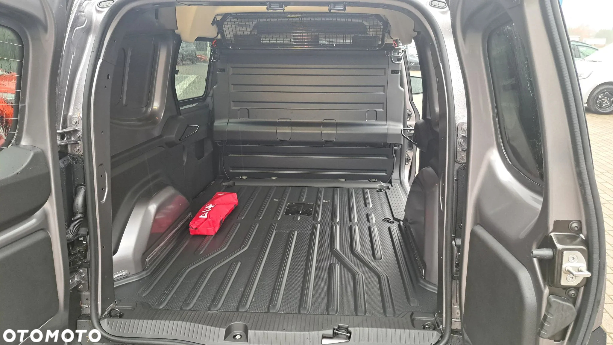 Renault KANGOO VAN - 16