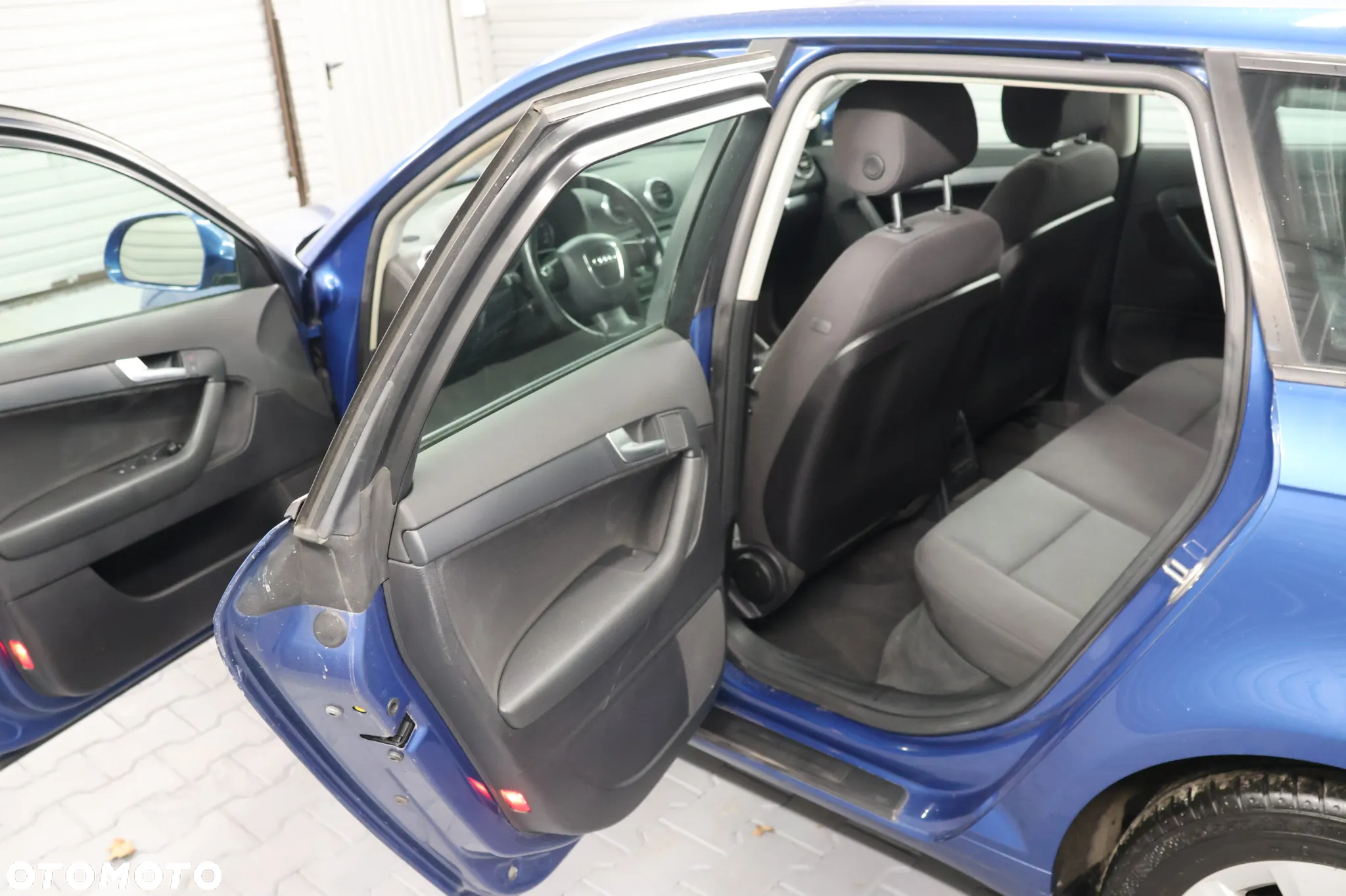 Audi A3 2.0 TDI Ambiente - 8