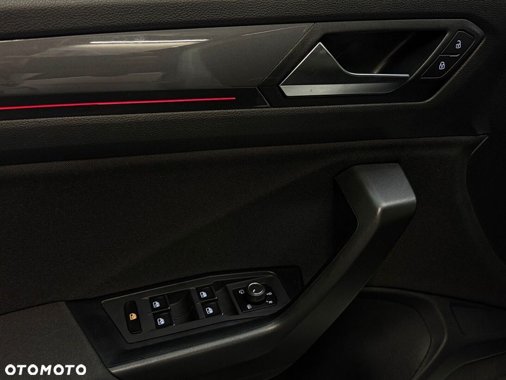 Volkswagen T-Roc 2.0 TDI SCR DPF Premium DSG - 24