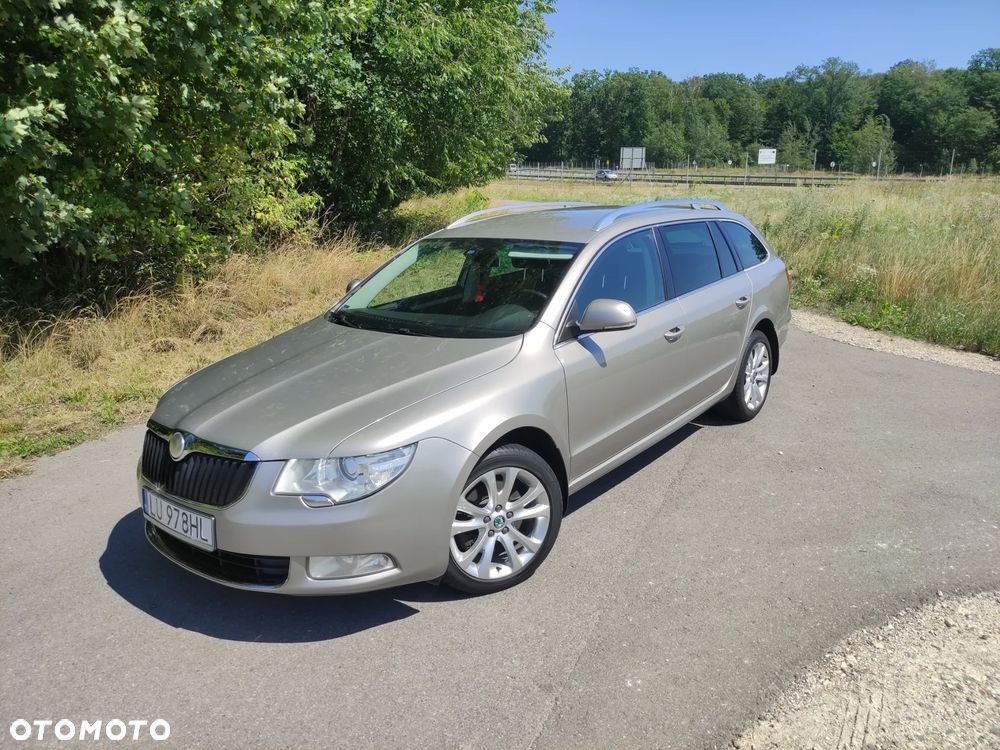 Skoda Superb 2.0 TDI Ambition - 1