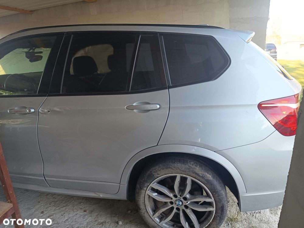 BMW X3 2015 photo 4