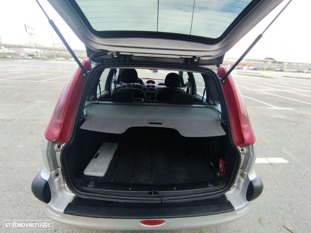 Peugeot 206 SW 1.4 HDi Colorline - 16