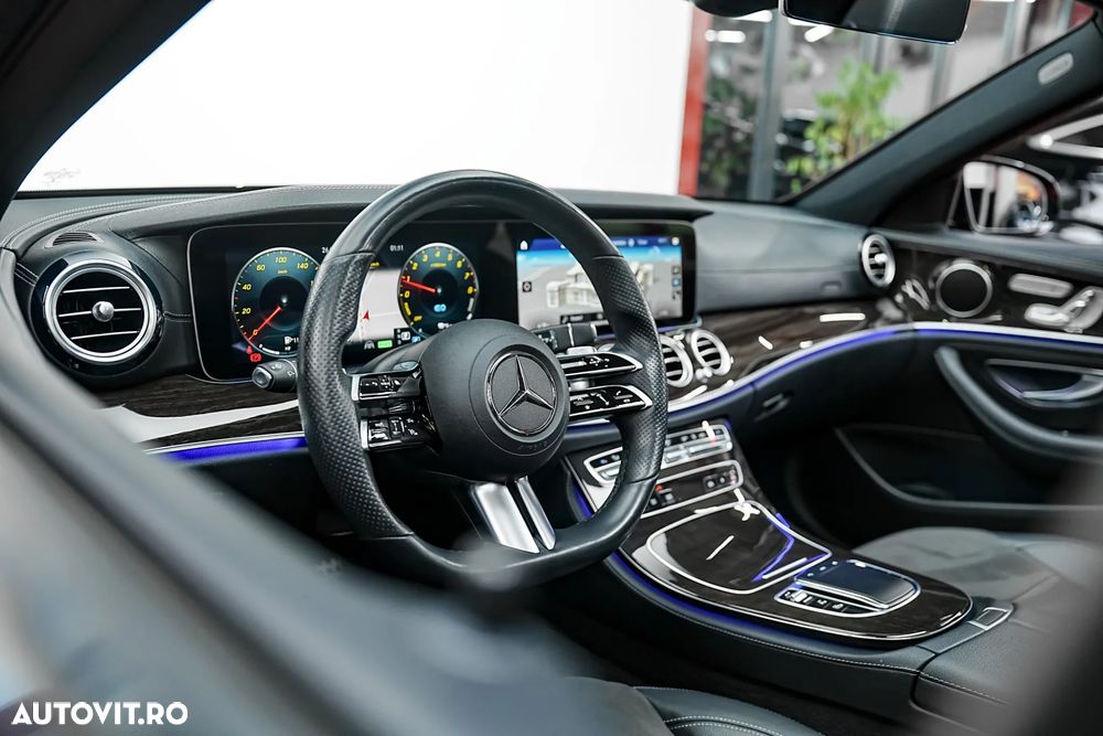 Mercedes-Benz E 300 9G-TRONIC AMG Line - 35