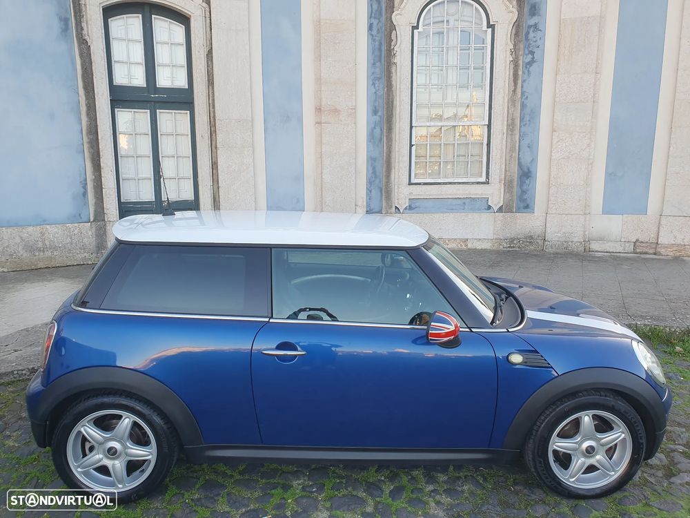 MINI 3 Portas Cooper D - 45