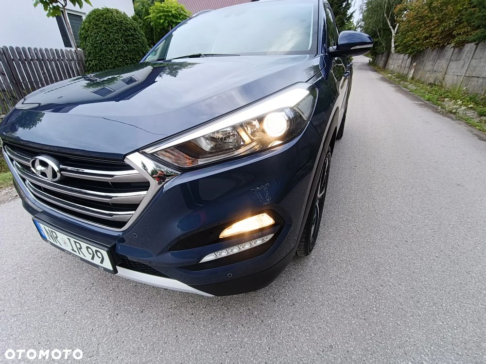 Hyundai Tucson 2.0 CRDI 4WD Premium - 32