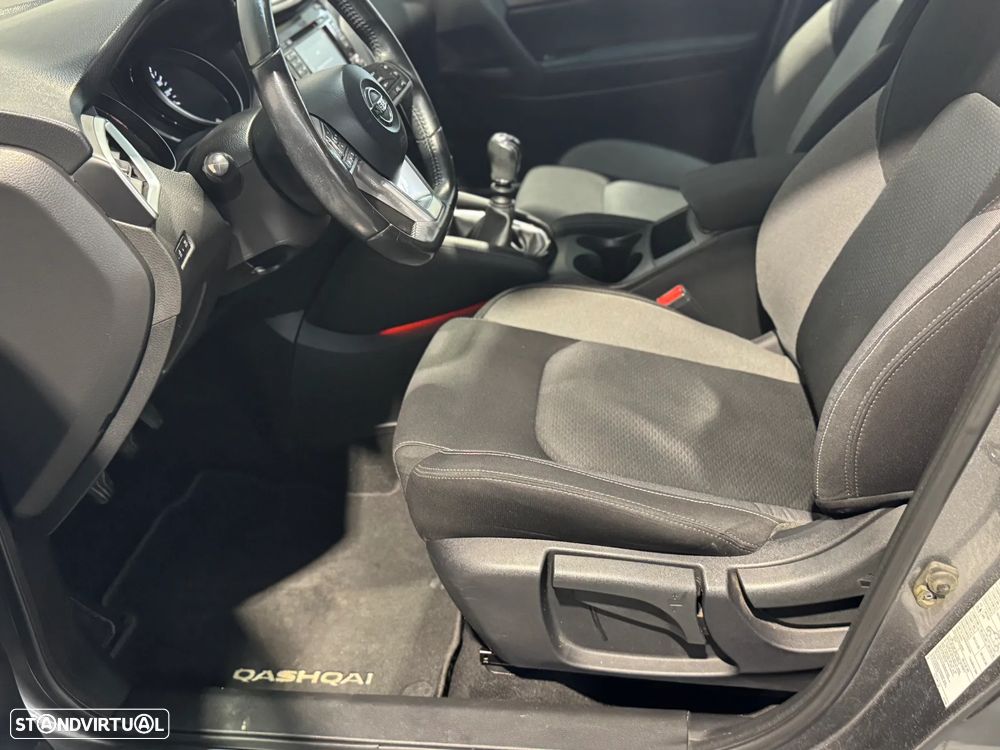 Nissan Qashqai 1.5 dCi N-Connecta - 13