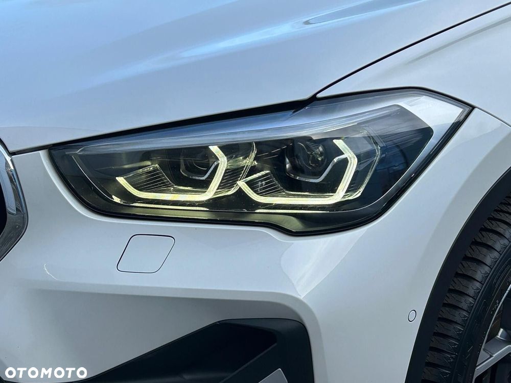 BMW X1 sDrive20i xLine - 36