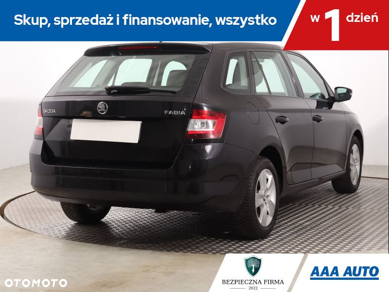 Skoda Fabia - 6