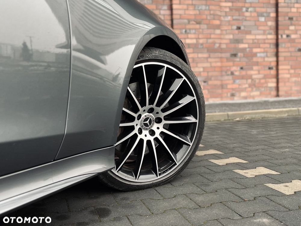 Mercedes-Benz CLS - 13