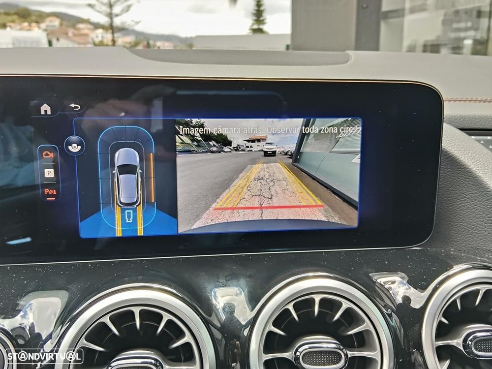 Mercedes-Benz EQA 250+ AMG Line - 20