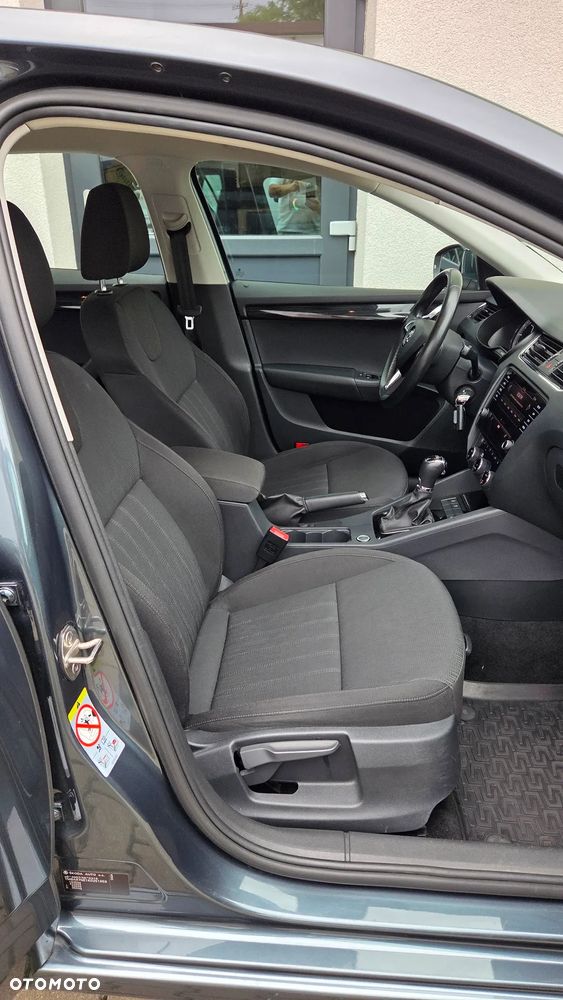Skoda Octavia 1.5 TSI ACT Style DSG - 21
