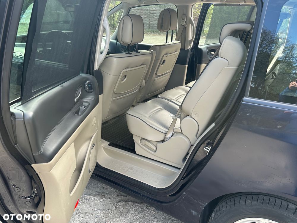 Renault Grand Espace 2.0 dCi FAP Initiale - 17