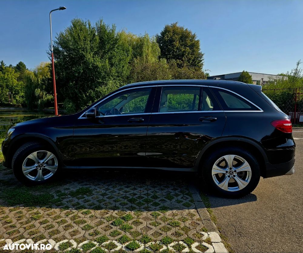 Mercedes-Benz GLC 220 d 4MATIC - 4