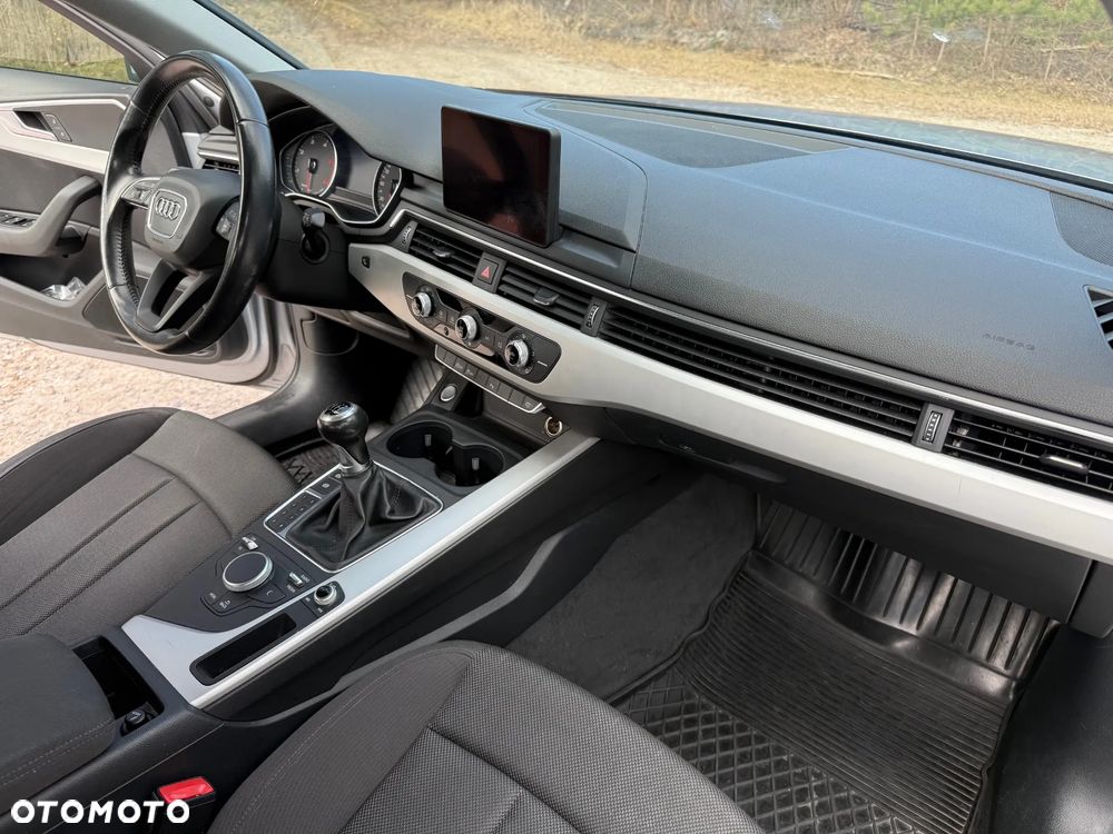 Audi A4 Limousine 2.0 TDI - 17