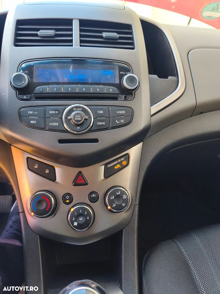 Chevrolet Aveo 1.4 LT - 7
