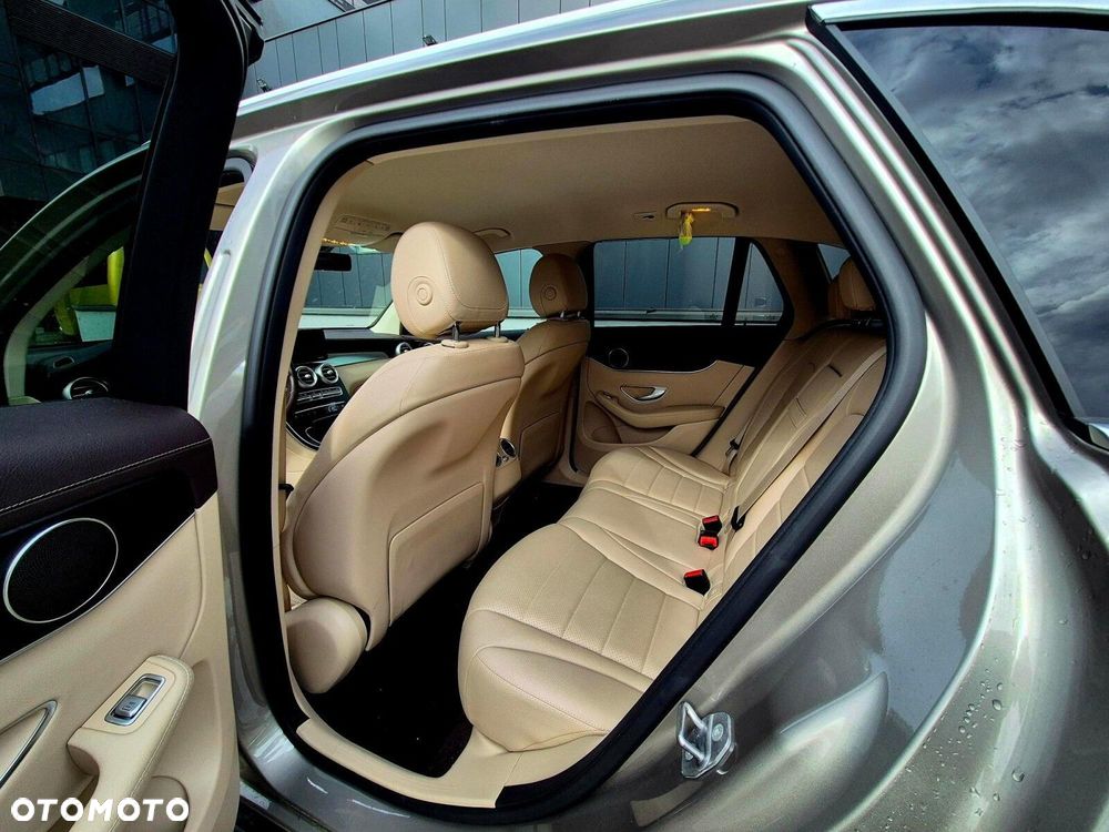 Mercedes-Benz GLC 200 d 4-Matic Business Edition - 5