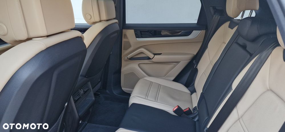 Porsche Cayenne E-Hybrid PHEV - 29