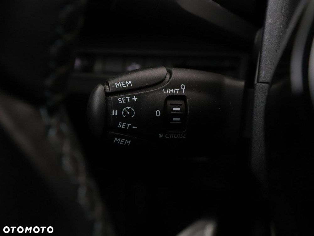 Peugeot 3008 1.2 PureTech GPF Crossway S&S - 34
