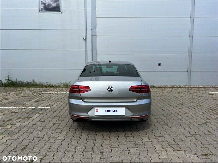 Volkswagen Passat 1.8 TSI BMT Highline DSG - 8