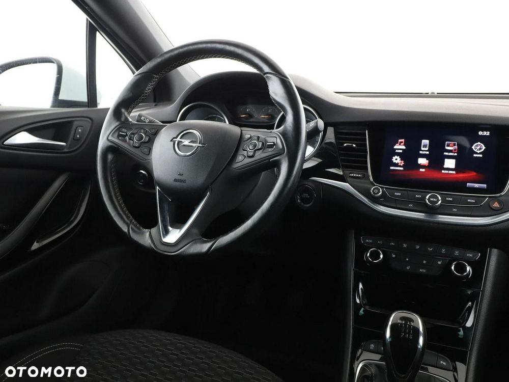 Opel Astra 1.4 Turbo Start/Stop Dynamic - 17