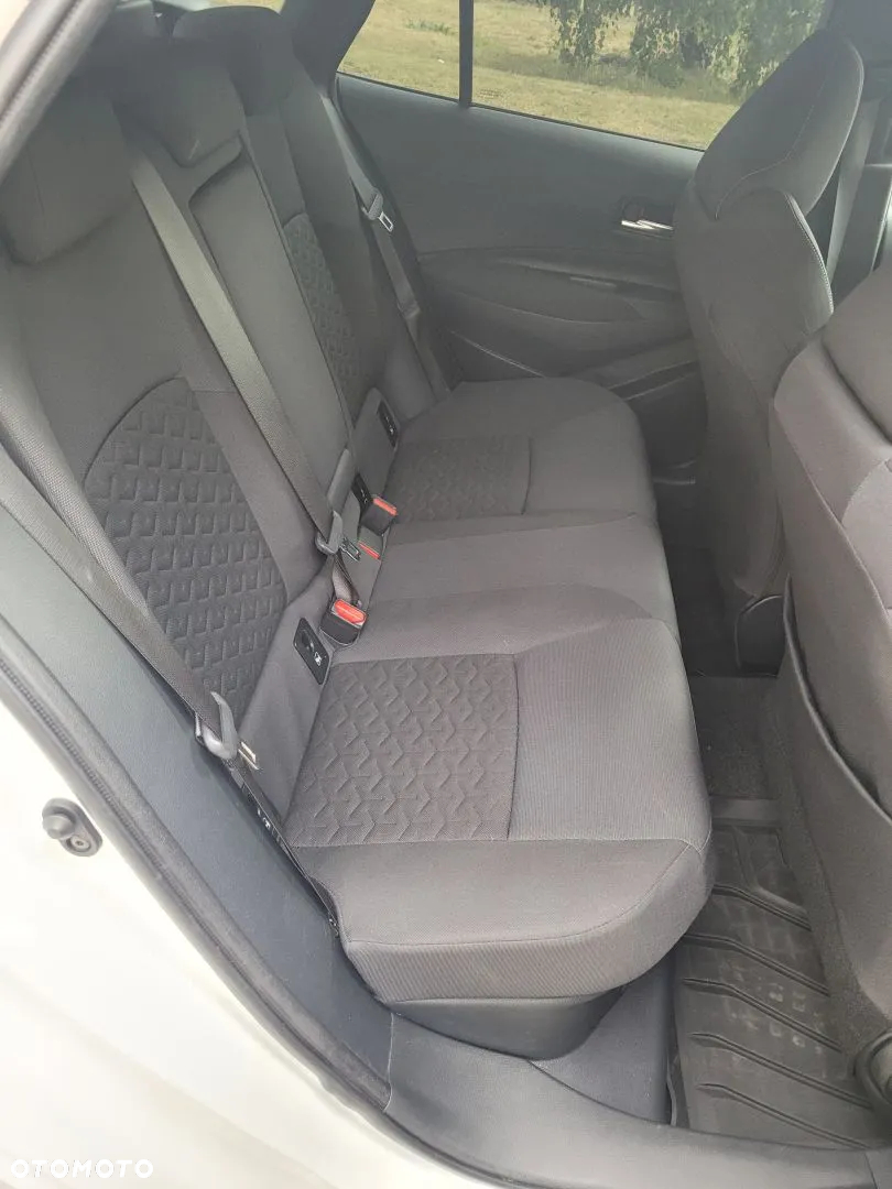 Toyota Corolla 1.8 Hybrid Executive - 25