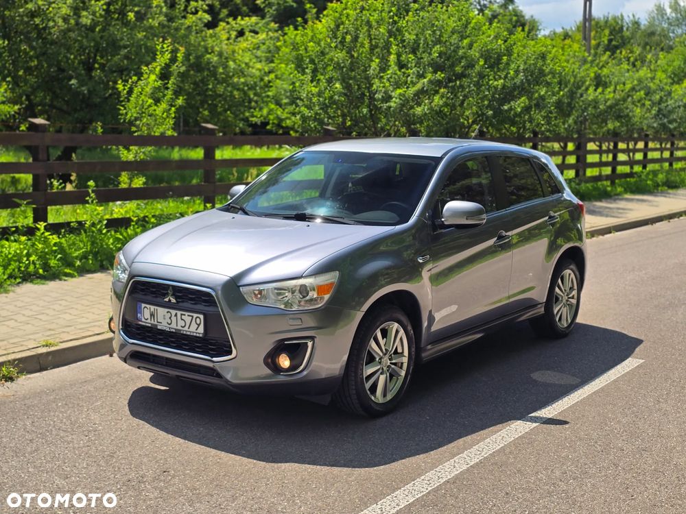 Mitsubishi ASX - 10