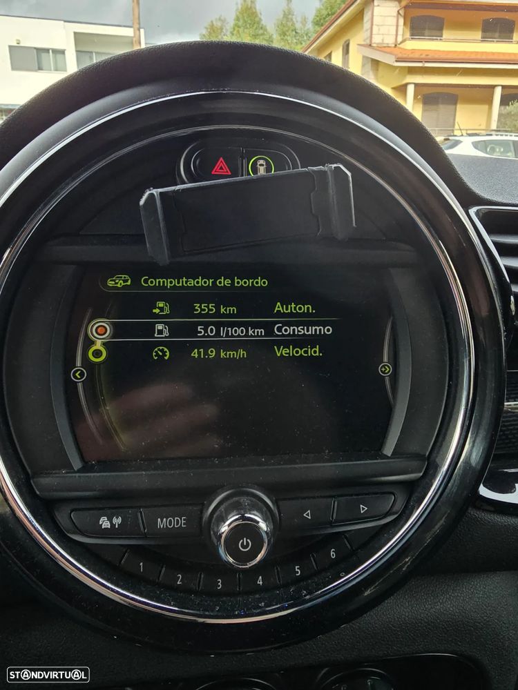 MINI Clubman Cooper D - 11