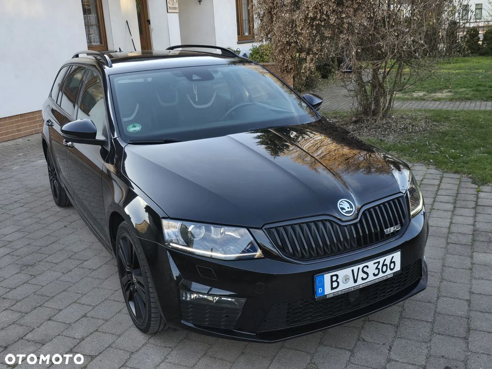 Skoda Octavia 2.0 TDI DSG RS - 20
