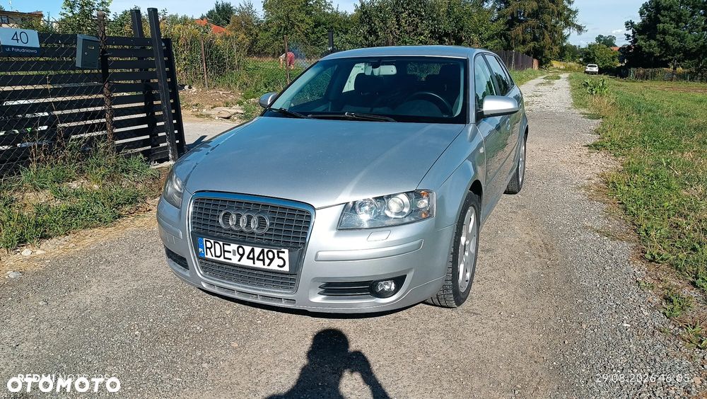 Audi A3 Sportback 2.0 TDI DPF Ambition - 1
