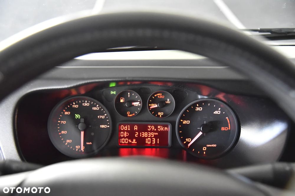 Iveco DAILY 35C15 - 16