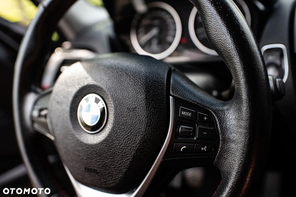 BMW Seria 1 116d DPF Edition Sport - 33