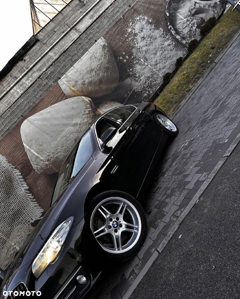 BMW Seria 5 520d xDrive - 2